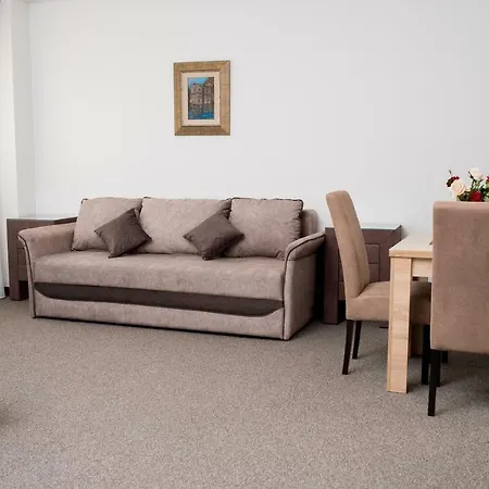 Ipn Guest house *